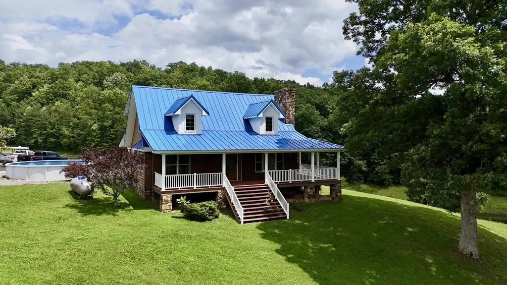 13102 Us Highway 421 South Tyner KY 40486