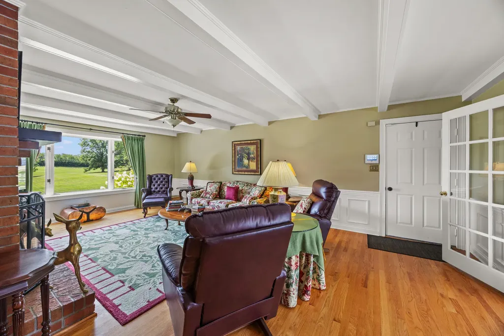 8071 Perryville Road Danville KY 40422
