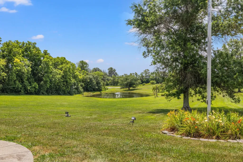 8071 Perryville Road Danville KY 40422