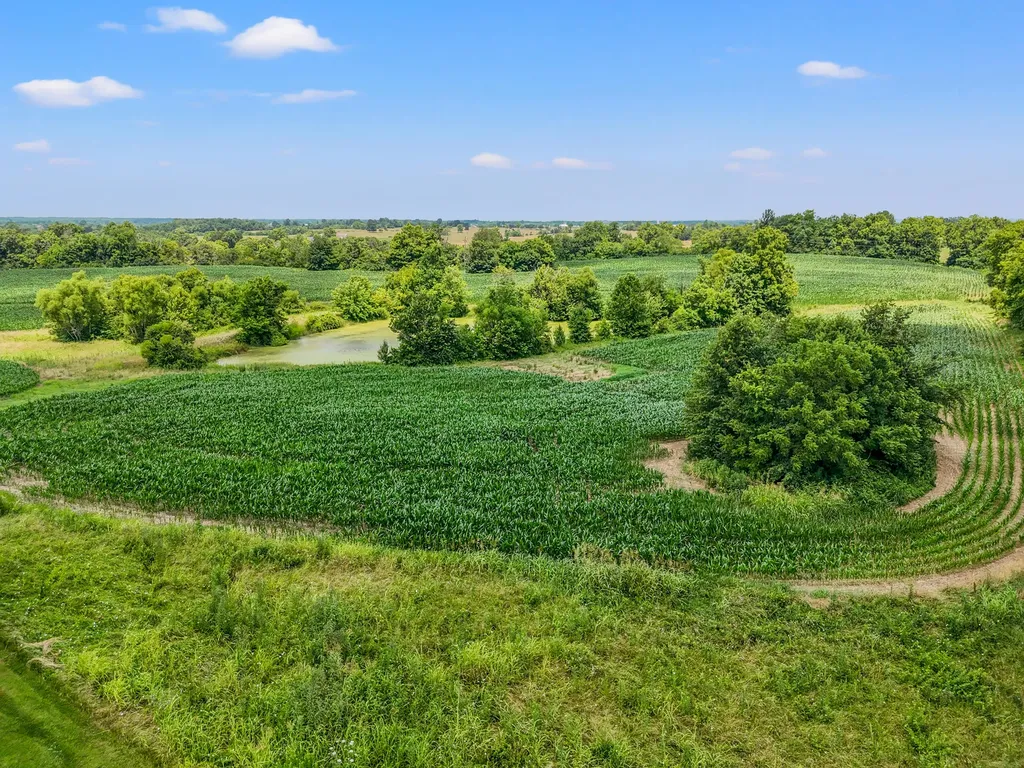 8071 Perryville Road Danville KY 40422