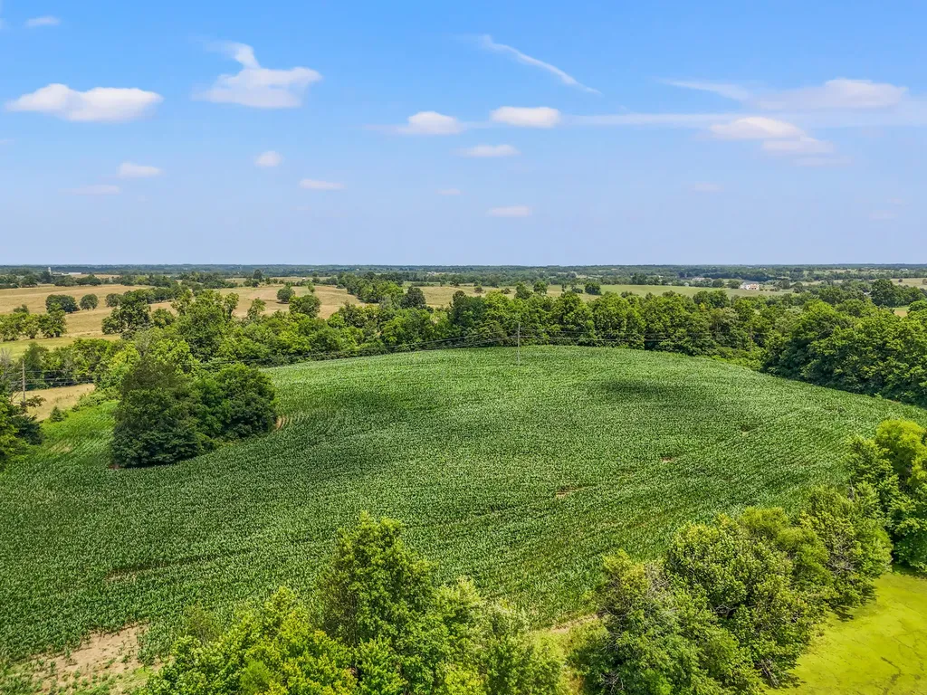 8071 Perryville Road Danville KY 40422
