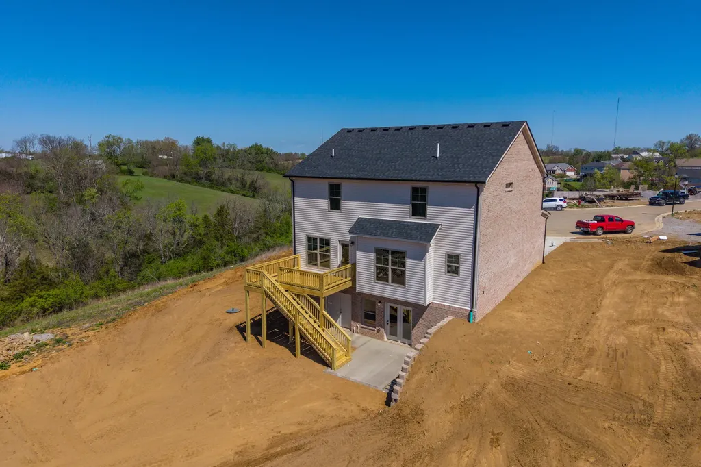 409 West Point Court Richmond KY 40475