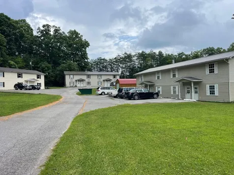 90 Emily Drive Pineville KY 40977
