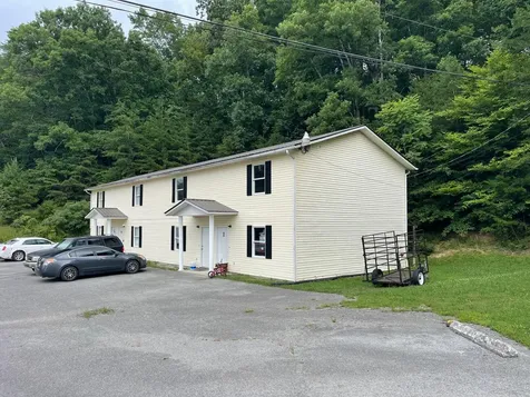 90 Emily Drive Pineville KY 40977