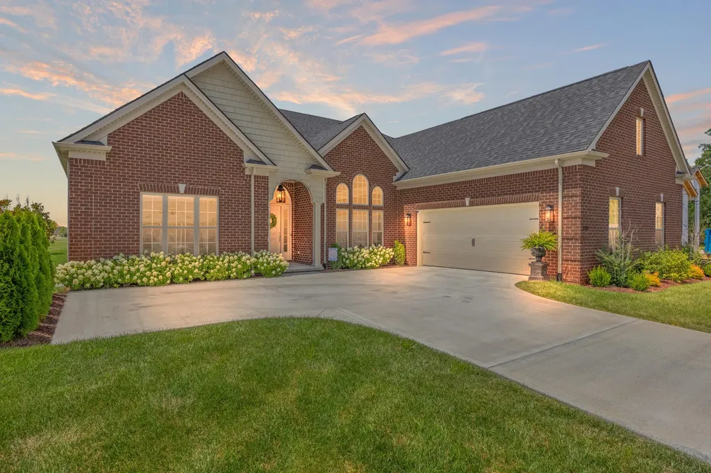 3708 Weston Court Lexington KY 40515