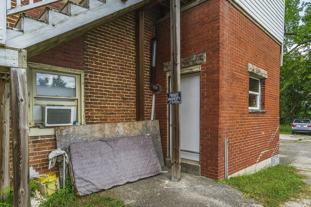 494 & 488 N Main Street Stanton KY 40380