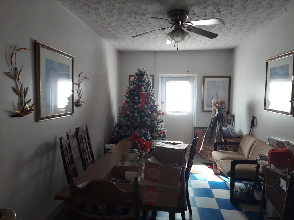 2580 Barnes Mountain Road Irvine KY 40336