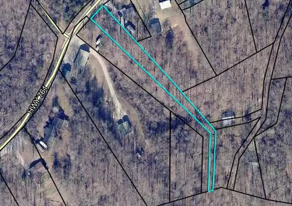 8696 Highway 761 Nancy KY 42544
