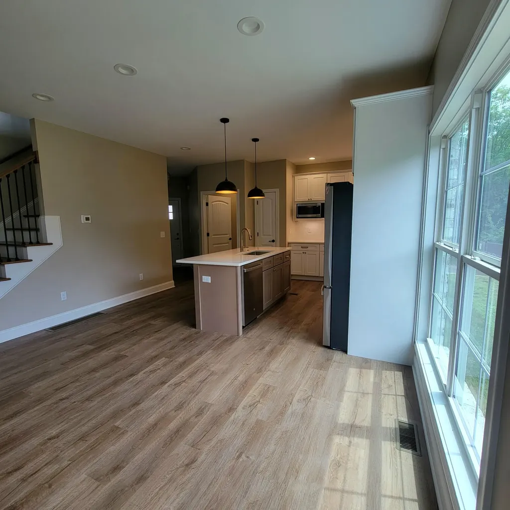 242 Sugartree Lane Versailles KY 40383