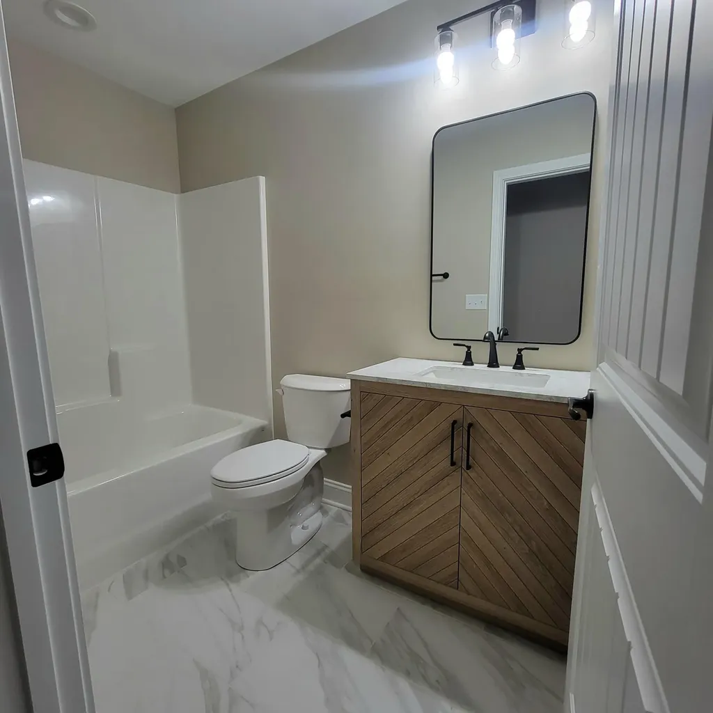 242 Sugartree Lane Versailles KY 40383