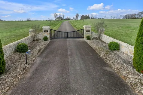 2248 Garner Lane Lexington KY 40516