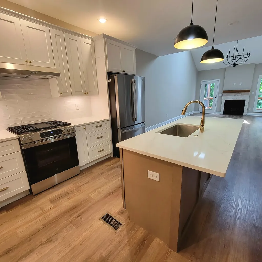 240 Sugartree Lane Versailles KY 40383