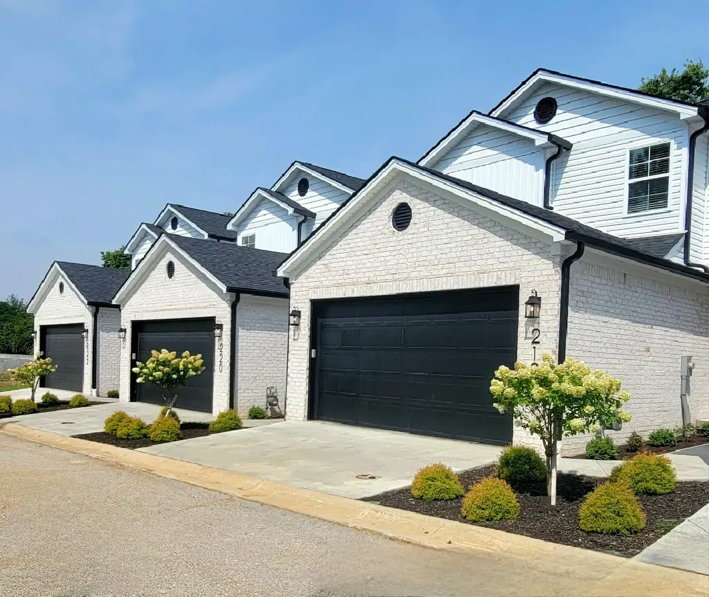 238 Sugartree Lane Versailles KY 40383