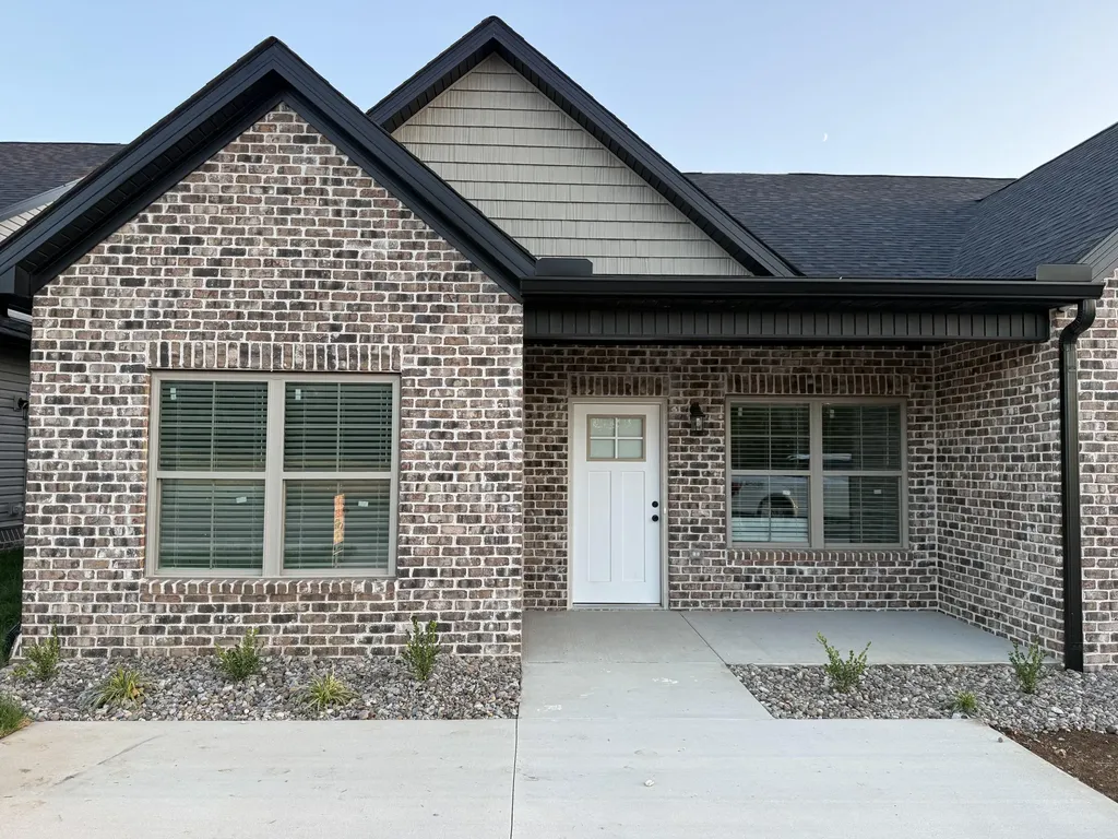 834 Ridgewood #4 Drive Berea KY 40403