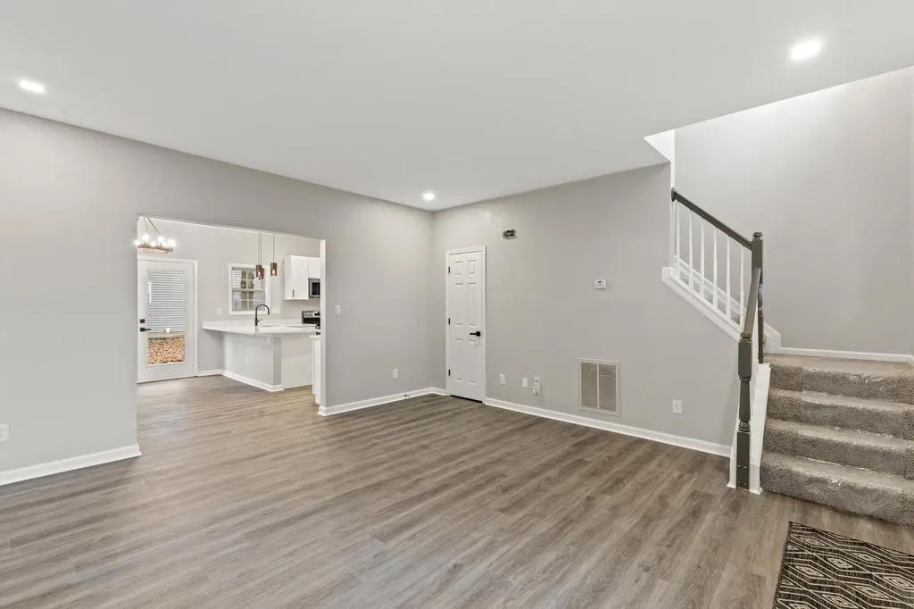 3711 Lochdale Terrace Lexington KY 40514