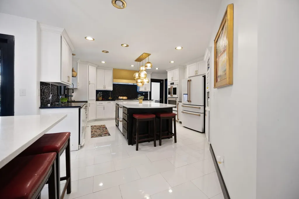 225 Spring Gate Drive London KY 40741