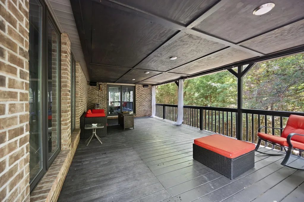 225 Spring Gate Drive London KY 40741