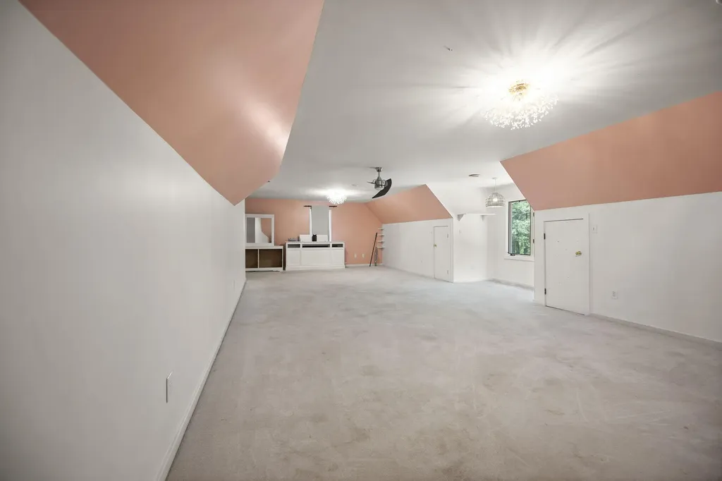 225 Spring Gate Drive London KY 40741