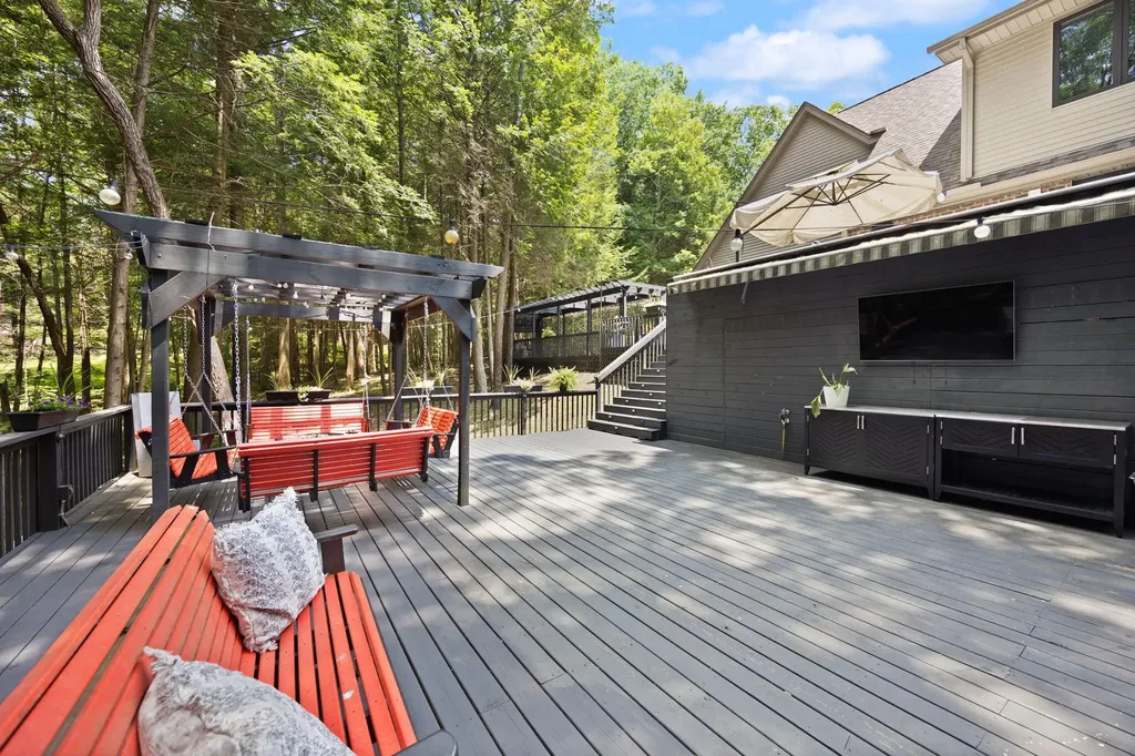 225 Spring Gate Drive London KY 40741