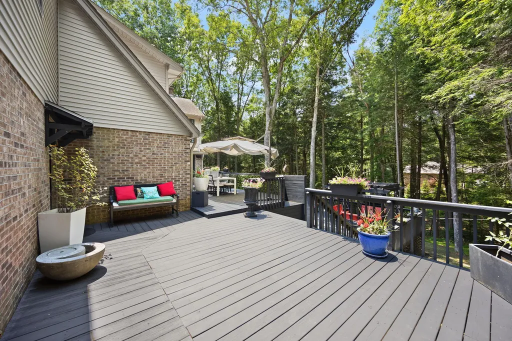 225 Spring Gate Drive London KY 40741