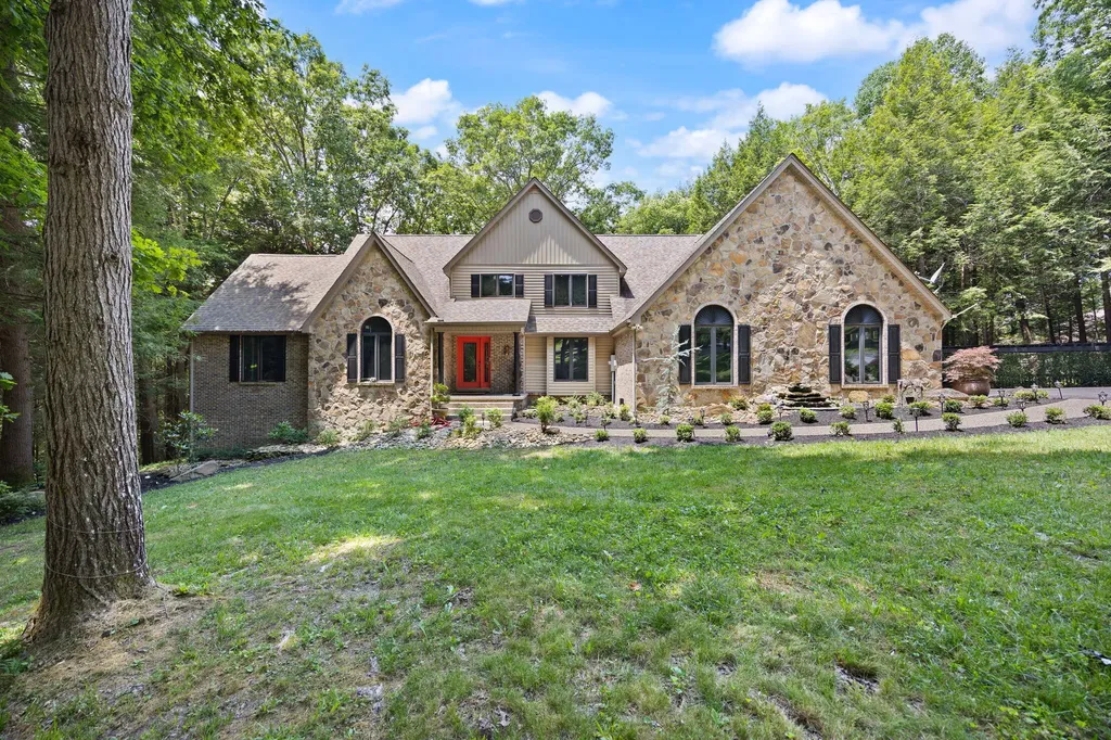 225 Spring Gate Drive London KY 40741