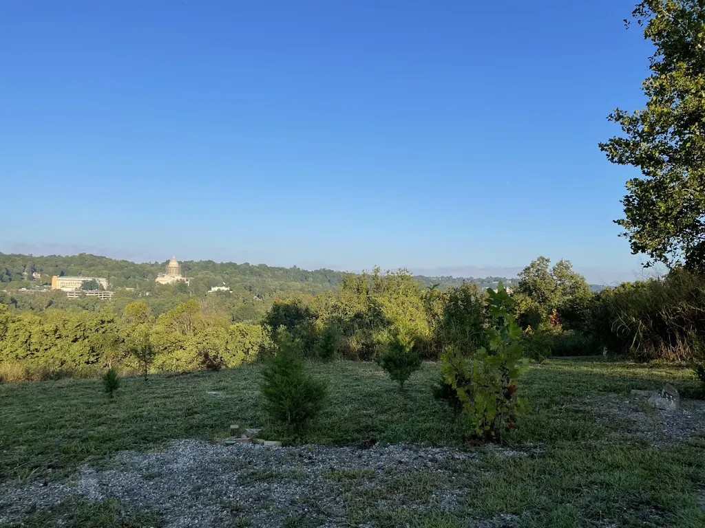 825-835 Glenns Creek Road Frankfort KY 40601