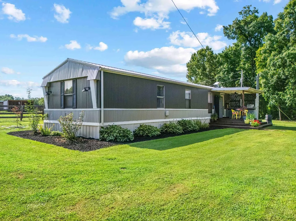 1100 Doublegate Road Jeffersonville KY 40337