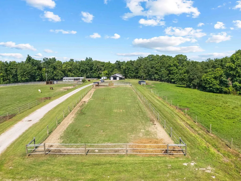 1100 Doublegate Road Jeffersonville KY 40337