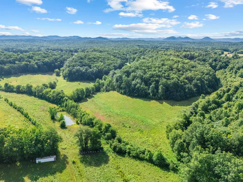 1100 Doublegate Road Jeffersonville KY 40337