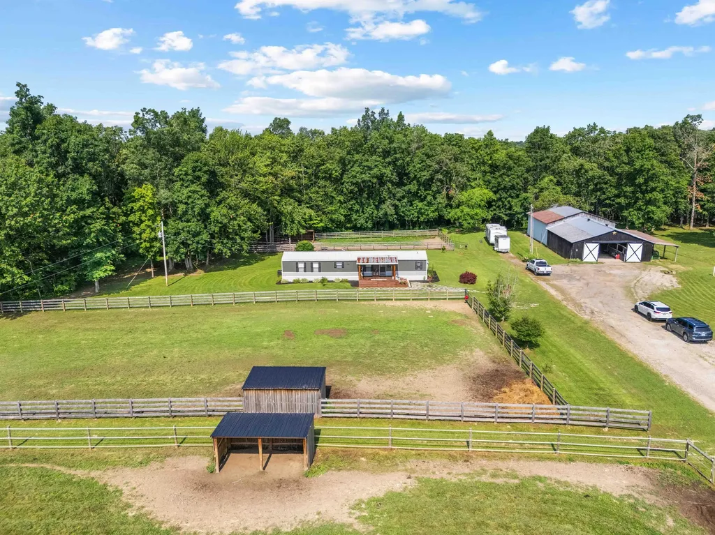 1100 Doublegate Road Jeffersonville KY 40337