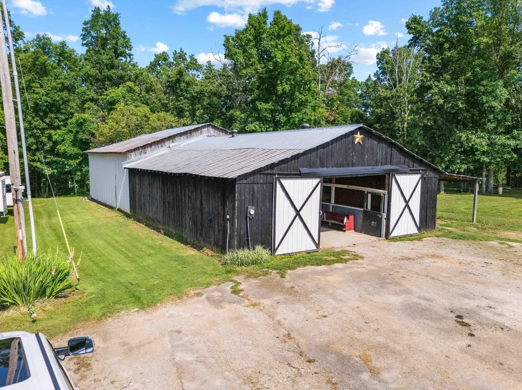 1100 Doublegate Road Jeffersonville KY 40337