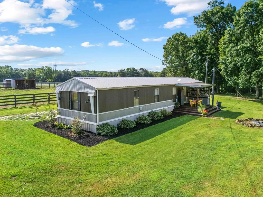 1100 Doublegate Road Jeffersonville KY 40337