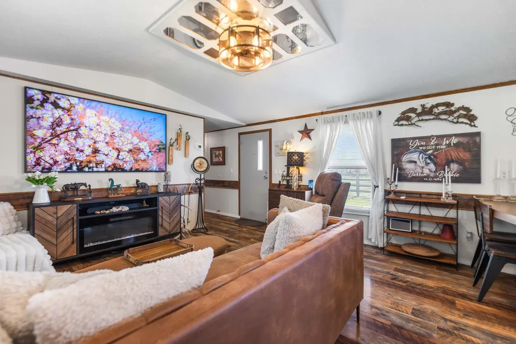 1100 Doublegate Road Jeffersonville KY 40337