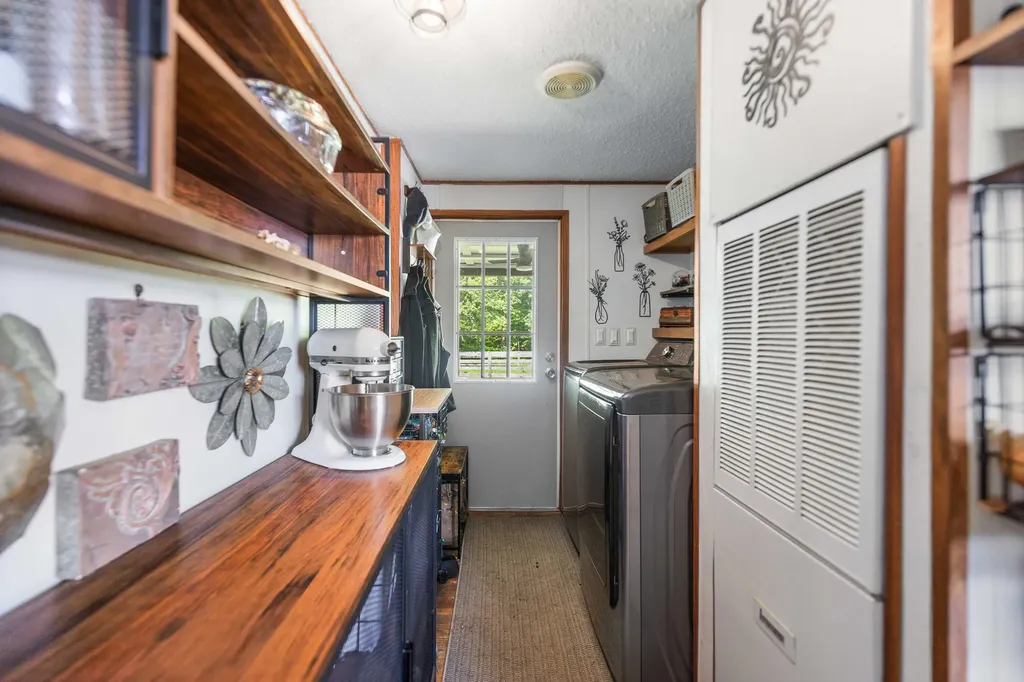 1100 Doublegate Road Jeffersonville KY 40337