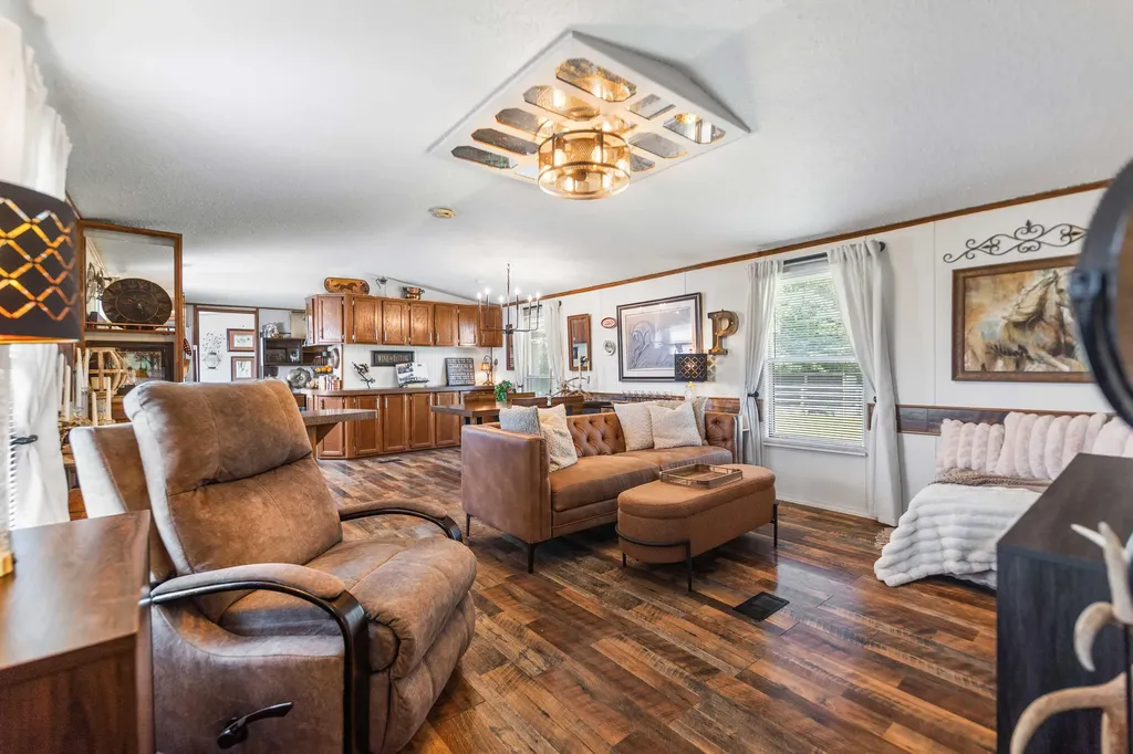 1100 Doublegate Road Jeffersonville KY 40337