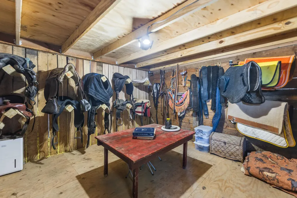 1100 Doublegate Road Jeffersonville KY 40337