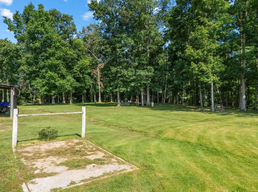 1100 Doublegate Road Jeffersonville KY 40337