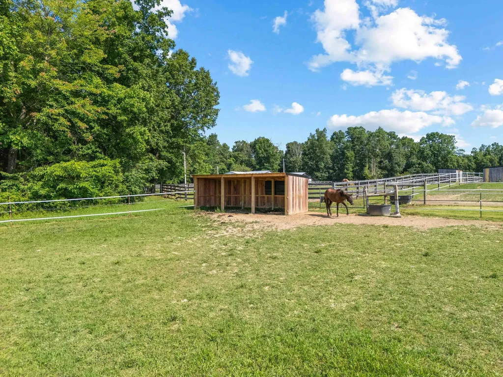 1100 Doublegate Road Jeffersonville KY 40337