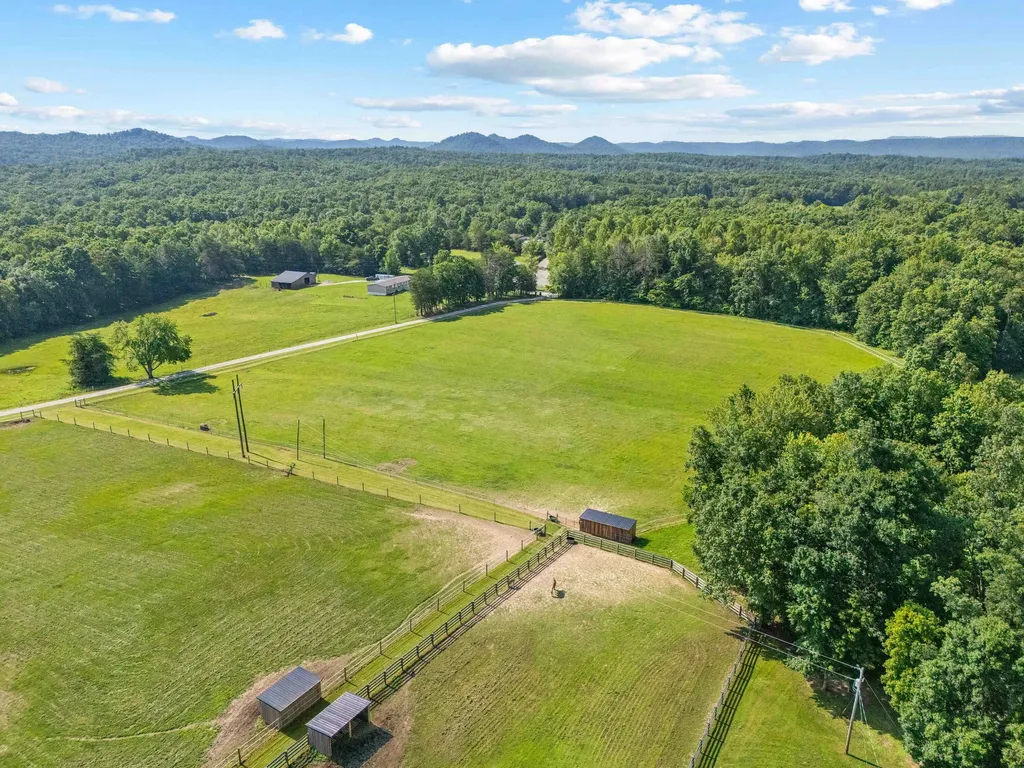 1100 Doublegate Road Jeffersonville KY 40337
