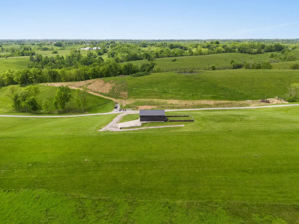 60 Pilots Dream Drive Dry Ridge KY 41035