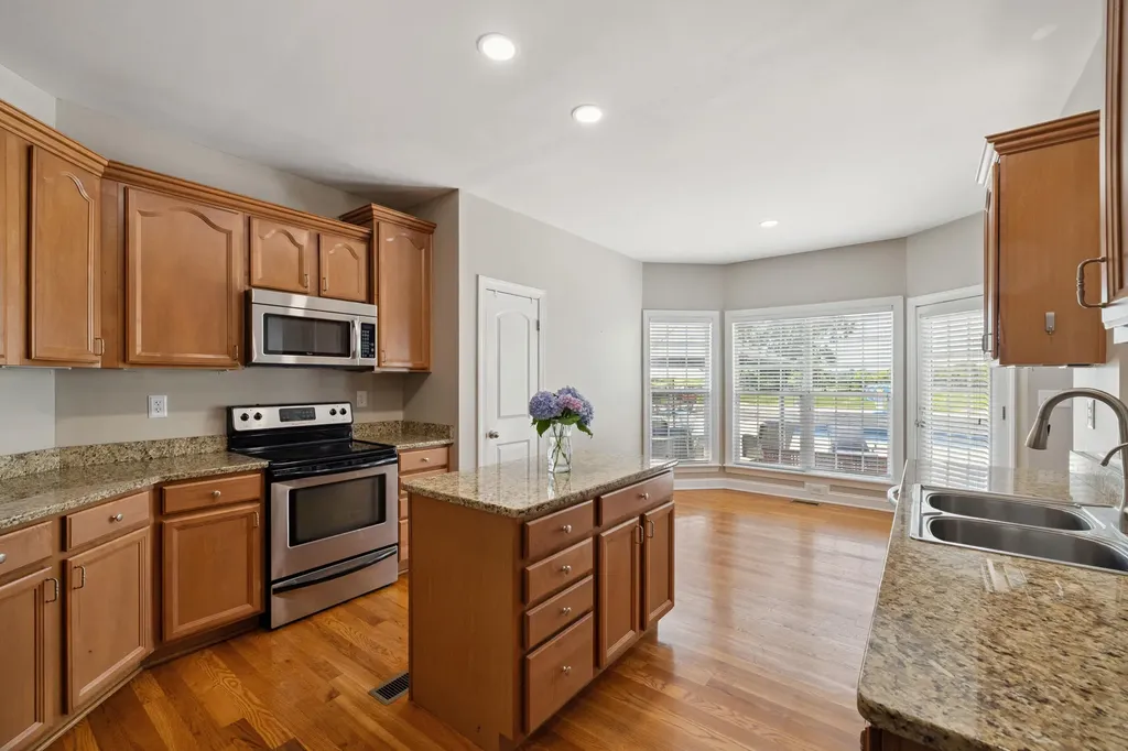 210 Whispering Brook Drive Nicholasville KY 40356