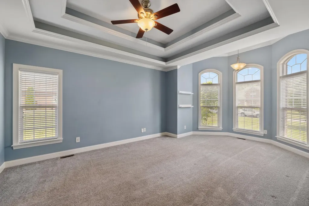 210 Whispering Brook Drive Nicholasville KY 40356