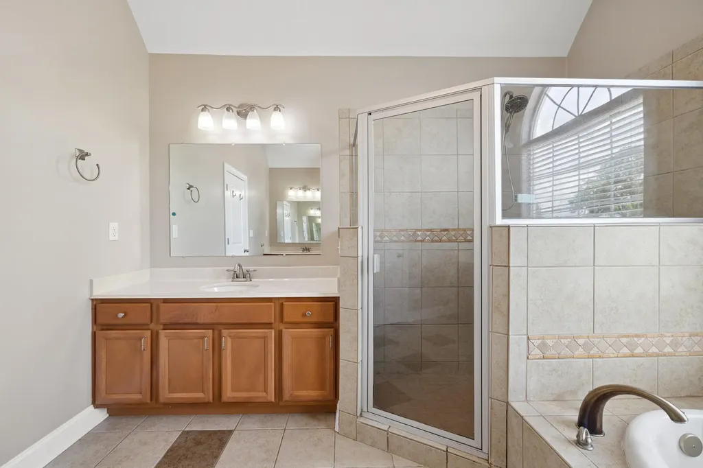 210 Whispering Brook Drive Nicholasville KY 40356