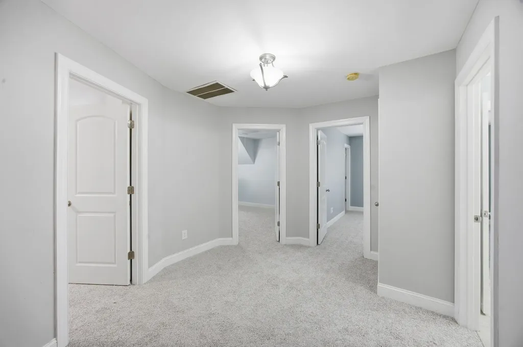 210 Whispering Brook Drive Nicholasville KY 40356