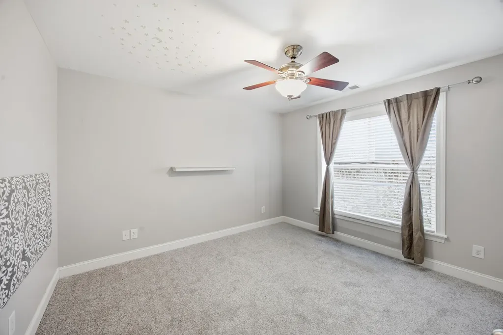 210 Whispering Brook Drive Nicholasville KY 40356