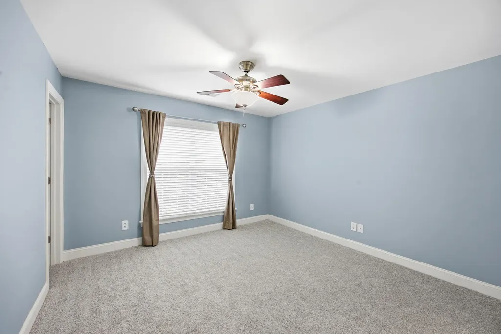 210 Whispering Brook Drive Nicholasville KY 40356