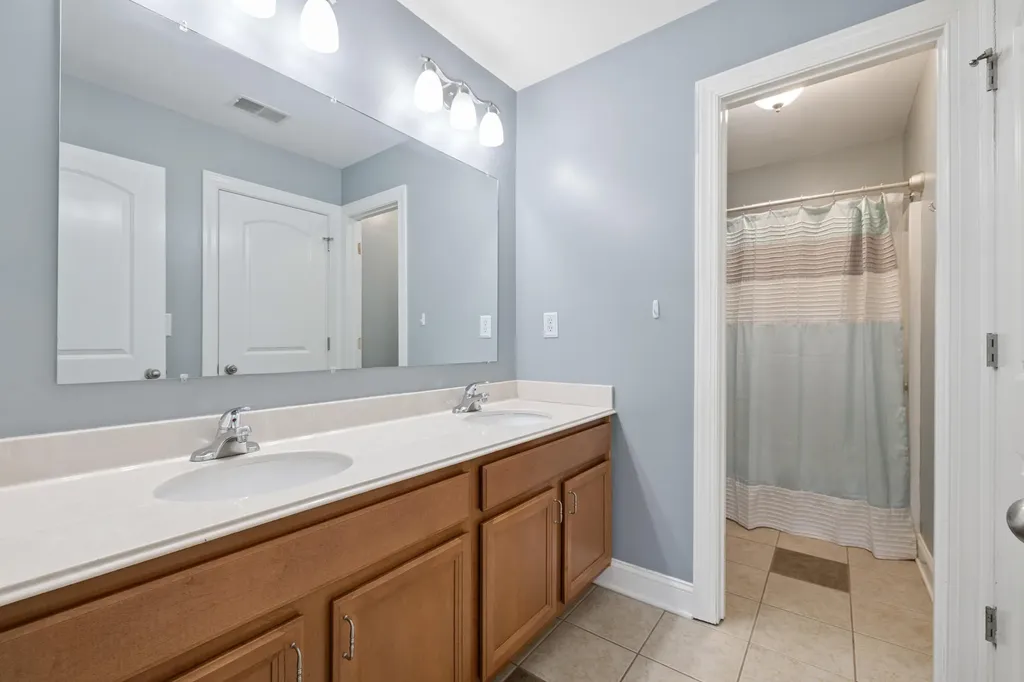 210 Whispering Brook Drive Nicholasville KY 40356