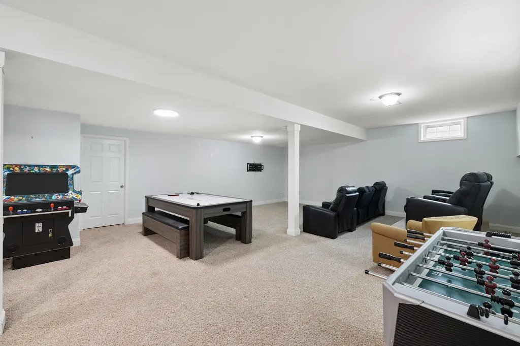 210 Whispering Brook Drive Nicholasville KY 40356