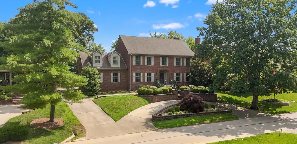 Lexington KY, 2105 Woodley Circle