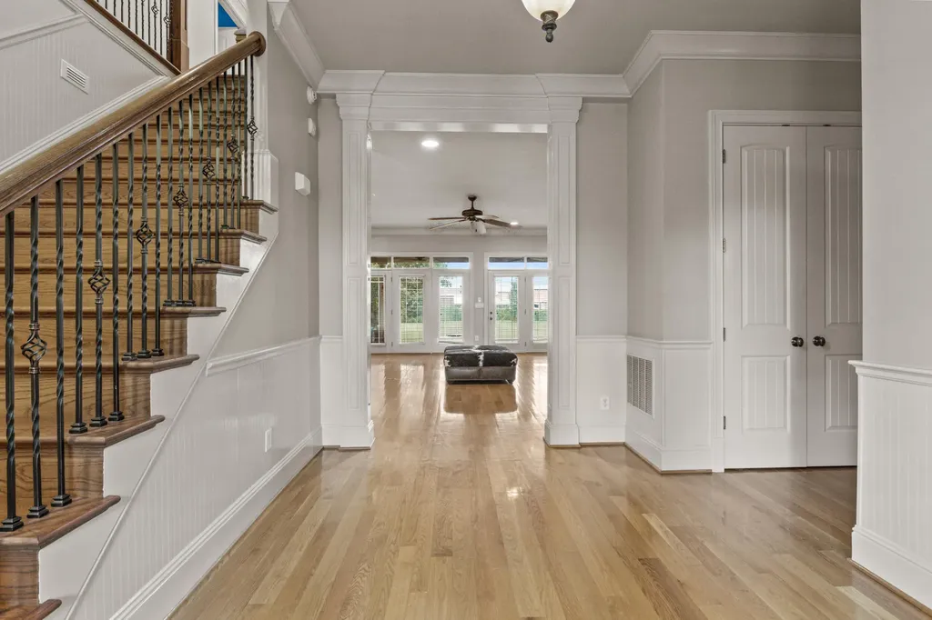 1047 Wil Rose Lane Versailles KY 40383